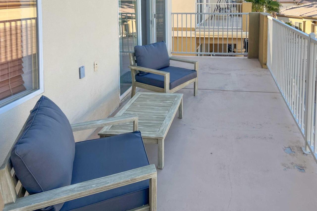 Desert Condo with Pool about 3 Miles to Colorado River! Bullhead City Exterior foto