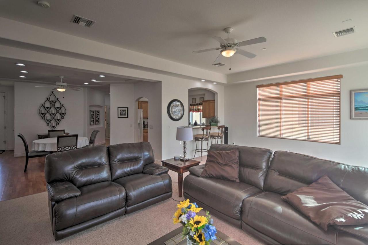 Desert Condo with Pool about 3 Miles to Colorado River! Bullhead City Exterior foto