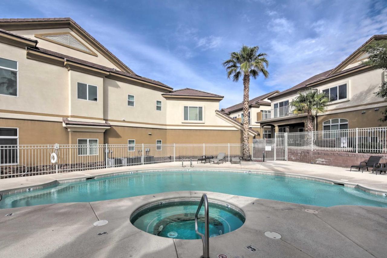 Desert Condo with Pool about 3 Miles to Colorado River! Bullhead City Exterior foto