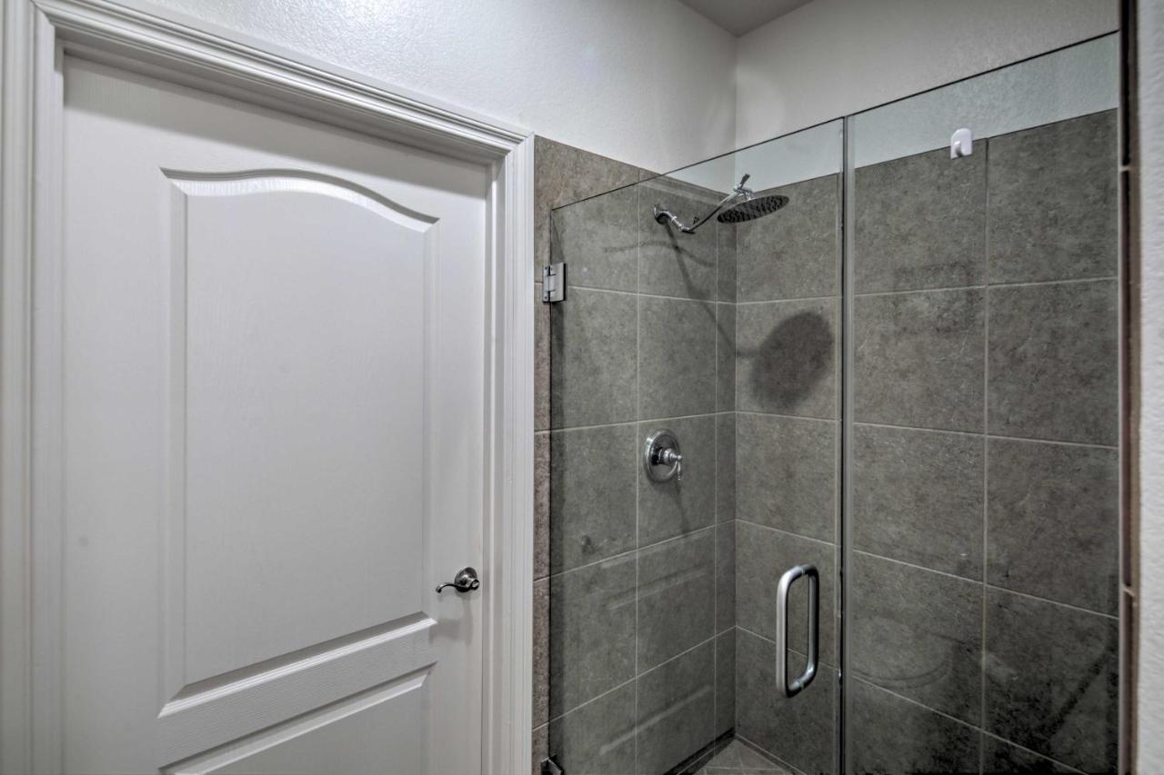 Desert Condo with Pool about 3 Miles to Colorado River! Bullhead City Exterior foto